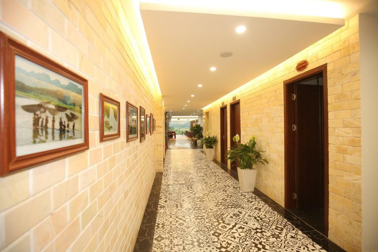 ลิเบอร์ตี้ ฮอลล์ ตัมก็อก โฮเทล แอนด์ วิลลา Hotel นิญบิ่ญ ภายนอก รูปภาพ