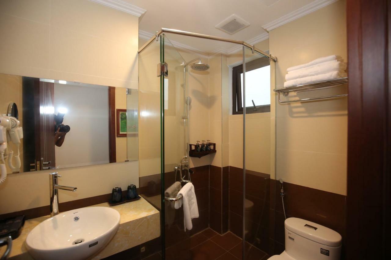 ลิเบอร์ตี้ ฮอลล์ ตัมก็อก โฮเทล แอนด์ วิลลา Hotel นิญบิ่ญ ภายนอก รูปภาพ