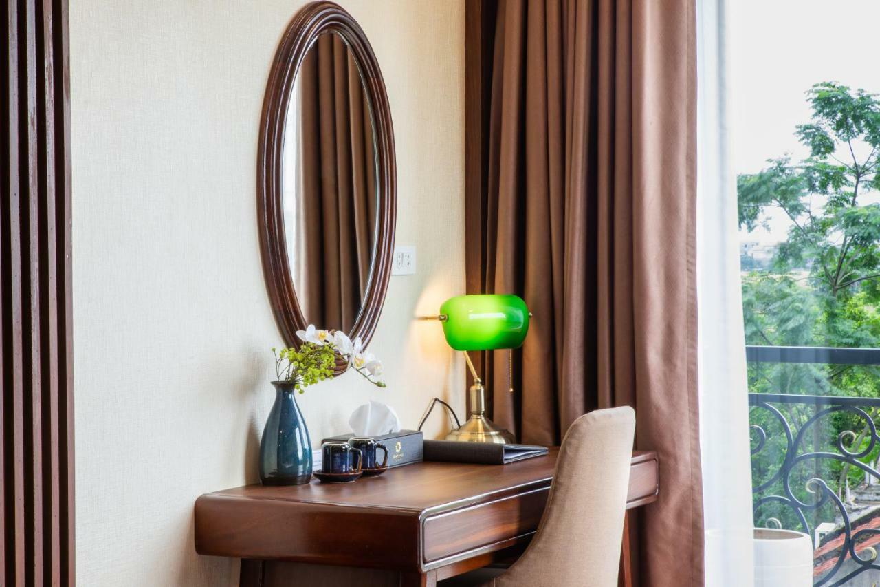 ลิเบอร์ตี้ ฮอลล์ ตัมก็อก โฮเทล แอนด์ วิลลา Hotel นิญบิ่ญ ภายนอก รูปภาพ