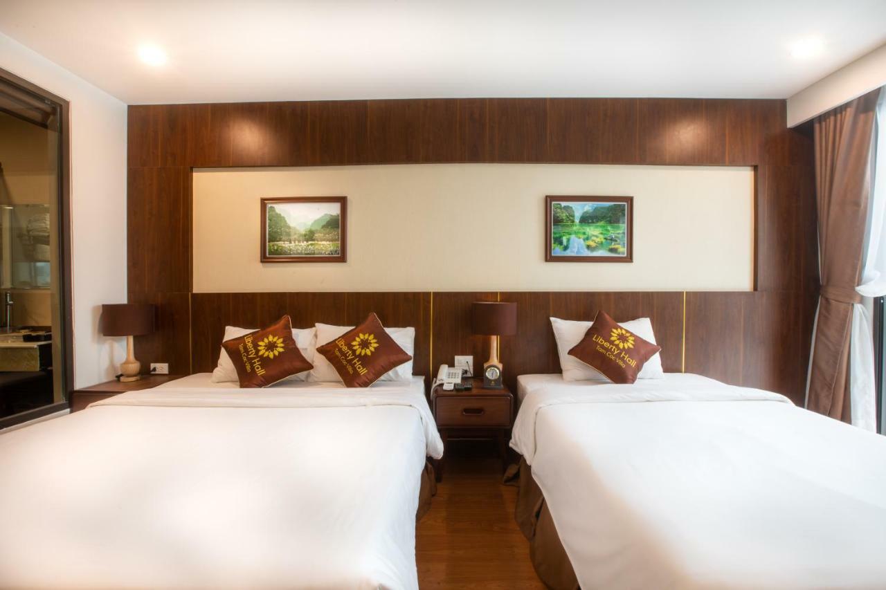 ลิเบอร์ตี้ ฮอลล์ ตัมก็อก โฮเทล แอนด์ วิลลา Hotel นิญบิ่ญ ภายนอก รูปภาพ